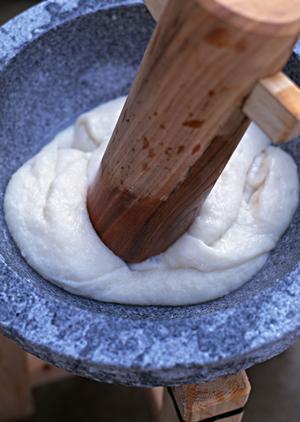 千葉市花見川区の居酒屋「酒場食堂V」：炭火焼きと鮮魚が自慢の居酒屋体験